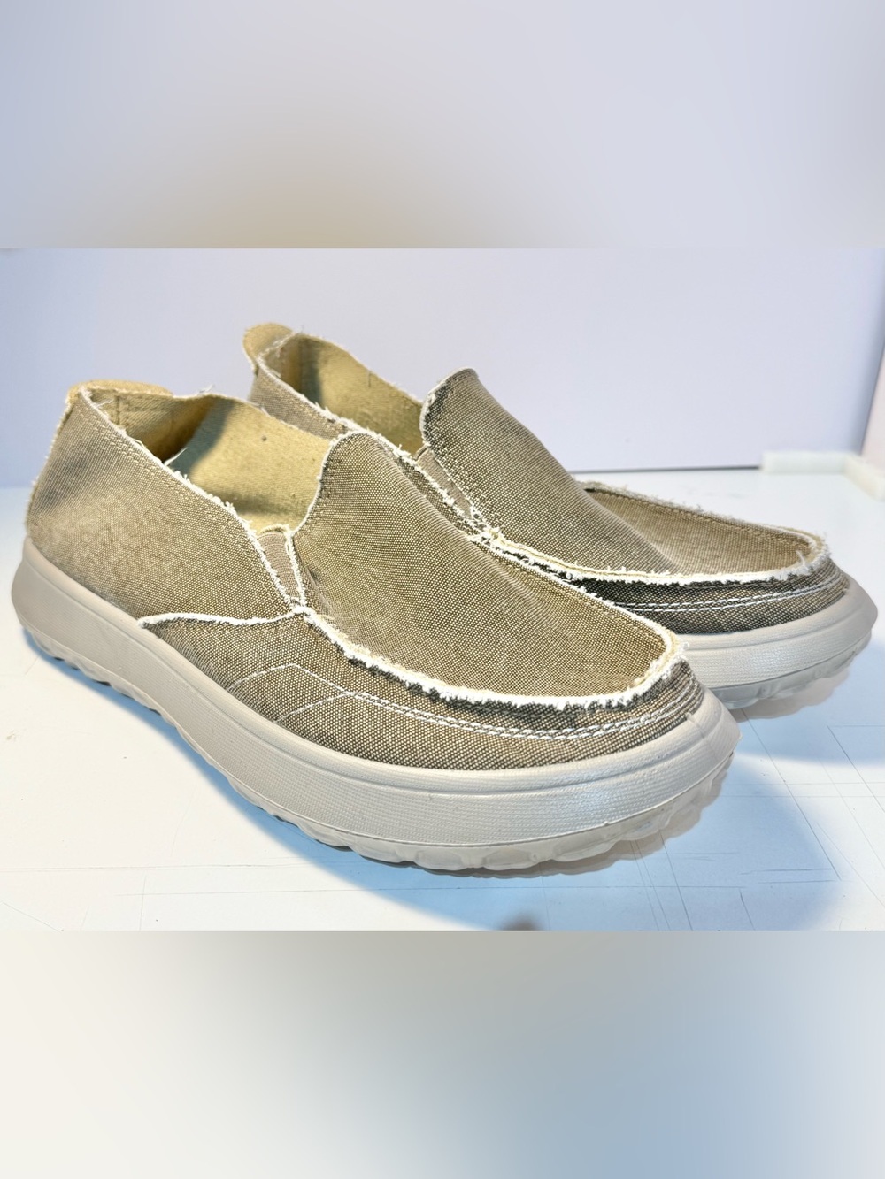 Bernal Men's Canvas Slip On Loafers, Lightweight Boat Shoes size 12 in apricot